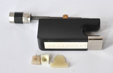 26-010(1500).jpg